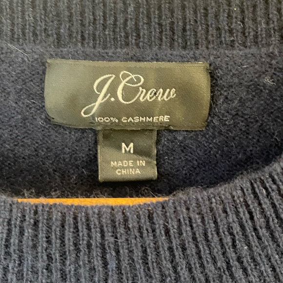 J Crew Everyday Cashmere Crewneck Sweater with Intarsia-Knit Stars - Picture 12 of 14